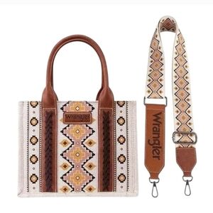 NWT Wrangler Aztec Tote Bag for Women Boho Shoulder Purse Handbag White